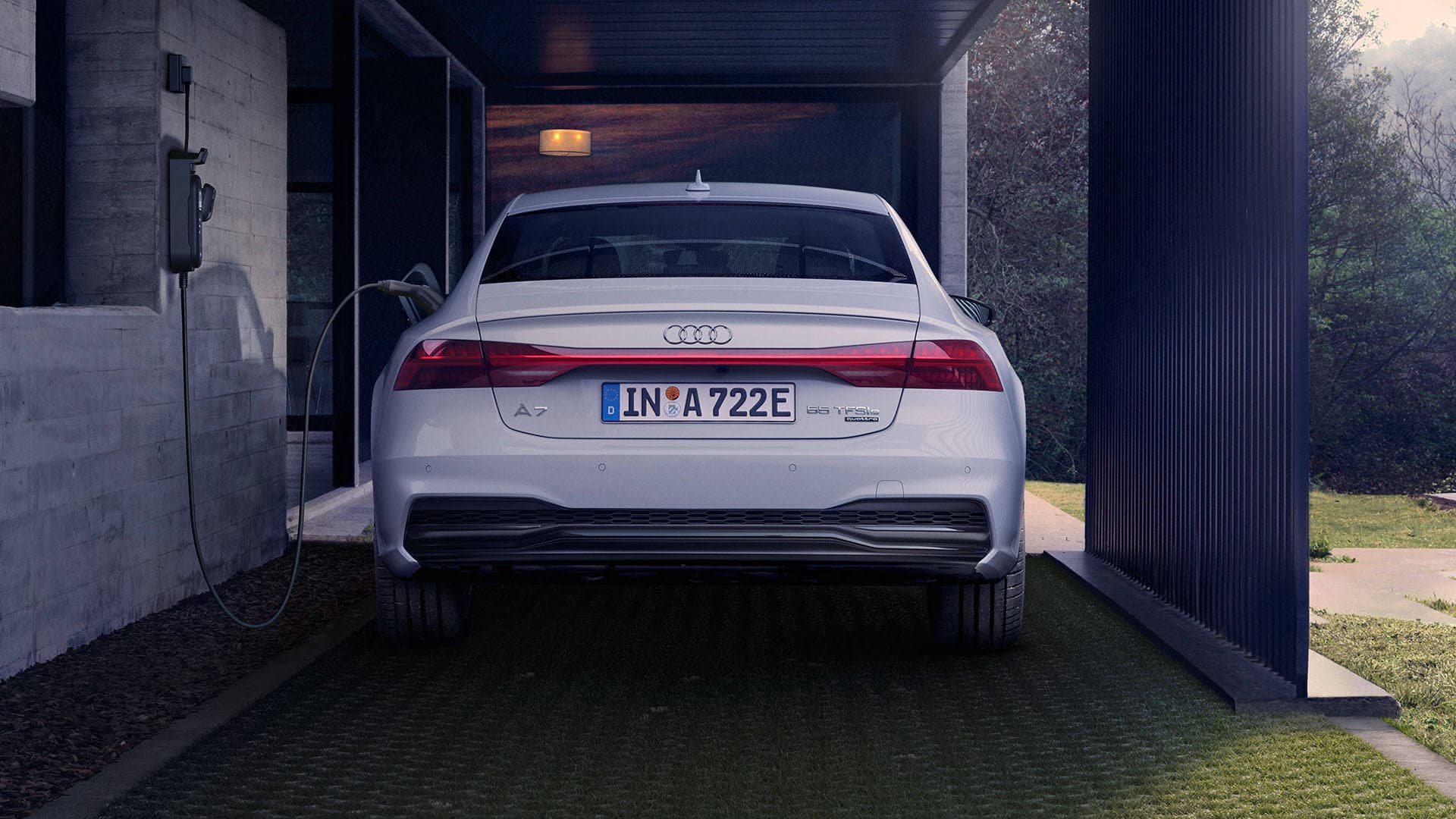 2025 Audi A7 Sportback Plug-in Hybrid — Exterior Design, Charging Port & Battery Specs 12