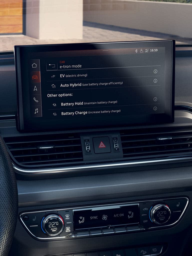2025 Audi Q5 Plug-in Hybrid — Exterior Design, Charging Port & Battery Specs 3