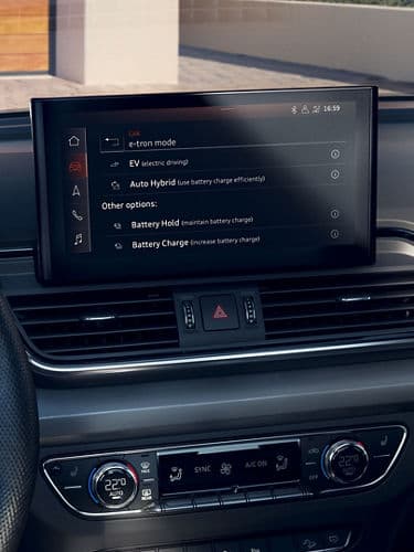 2025 Audi Q5 Plug-in Hybrid — Exterior Design, Charging Port & Battery Specs 15