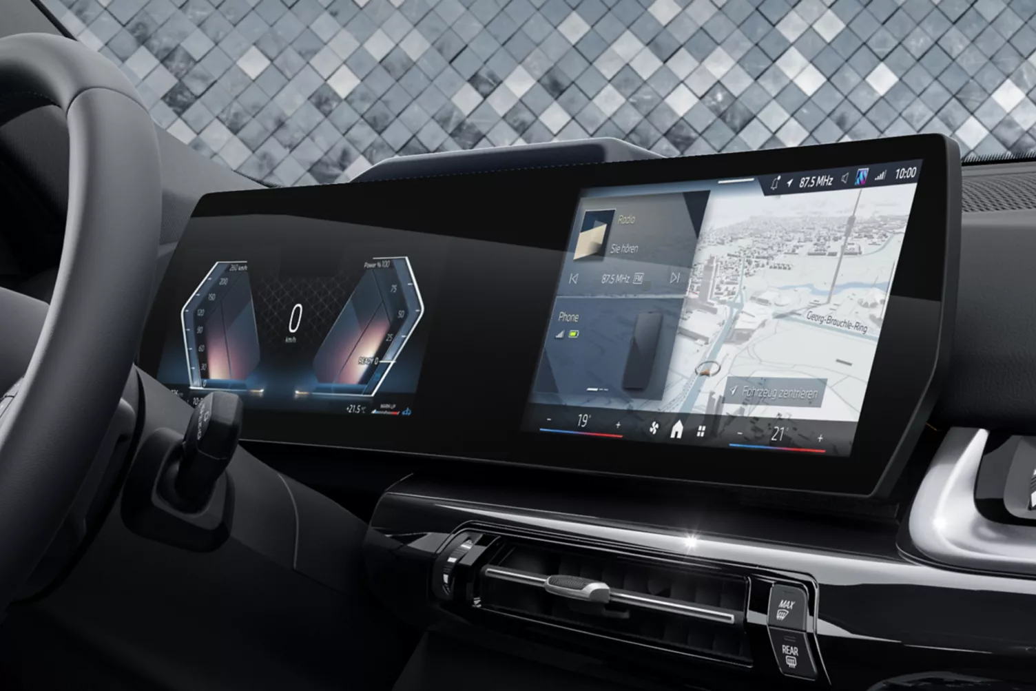 2024 BMW X1 25e Plug-in Hybrid — Exterior Design, Charging Port & Battery Specs 7