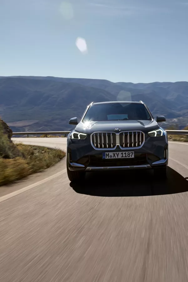 2024 BMW X1 25e Plug-in Hybrid — Exterior Design, Charging Port & Battery Specs 10