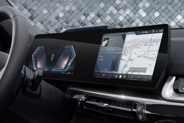 2024 BMW X1 25e Plug-in Hybrid — Exterior Design, Charging Port & Battery Specs 19
