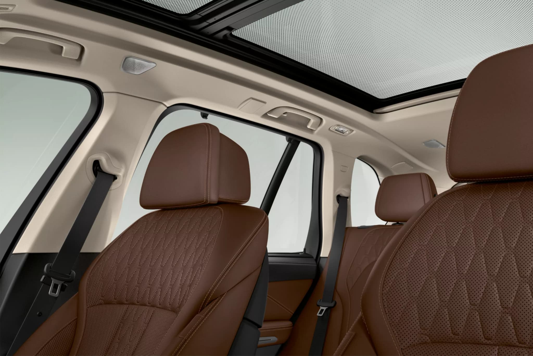 2024 BMW X5 50e Plug-in Hybrid — Exterior Design, Charging Port & Battery Specs 8
