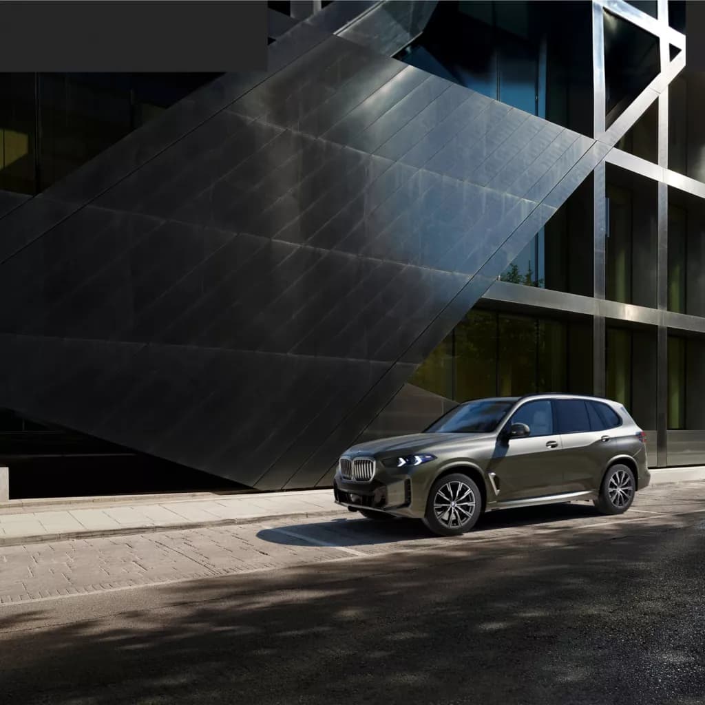 2024 BMW X5 50e Plug-in Hybrid — Exterior Design, Charging Port & Battery Specs 10