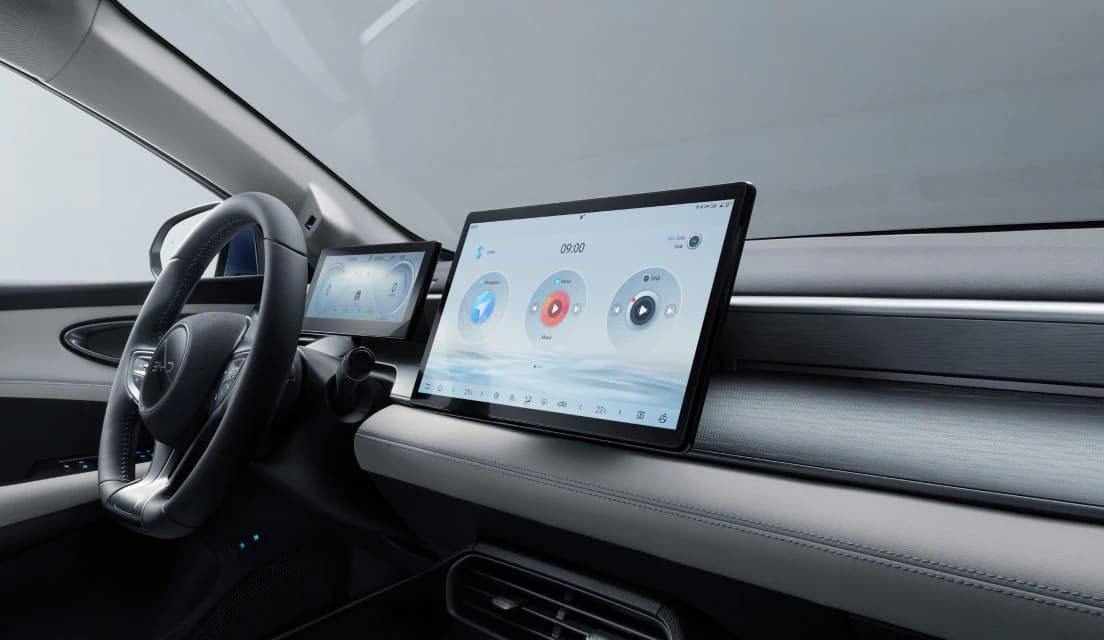 2023 BYD Seal 5 DM-i Plug-in Hybrid — Exterior Design, Charging Port & Battery Specs 5