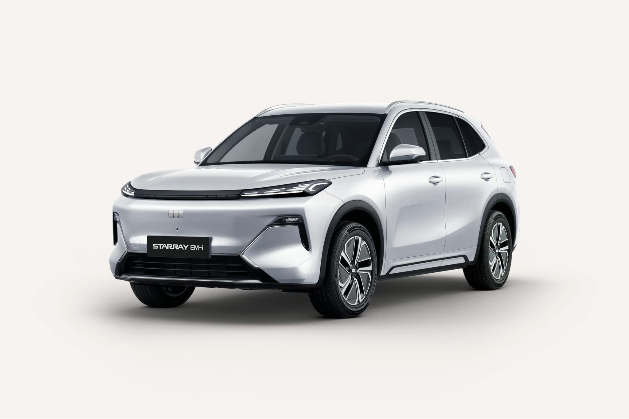 2026 Geely Starray EM-i Plug-in Hybrid — Exterior Design, Charging Port & Battery Specs 1