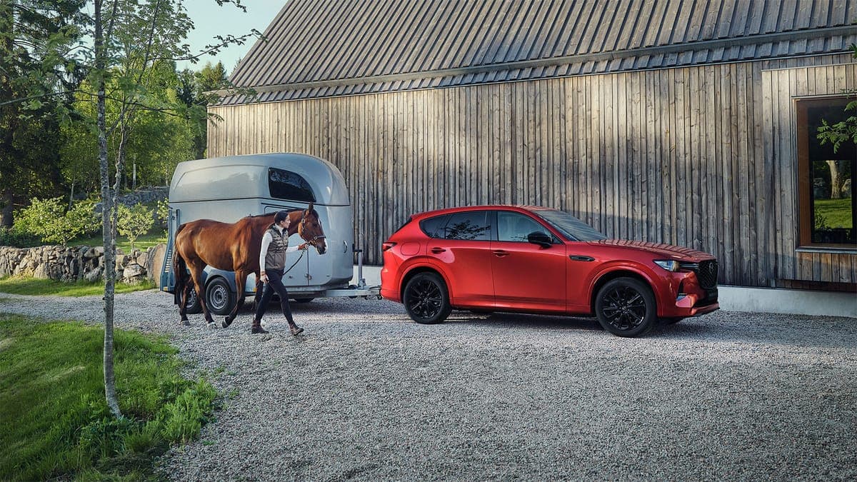 2025 Mazda CX-60 Plug-in Hybrid — Exterior Design, Charging Port & Battery Specs 1