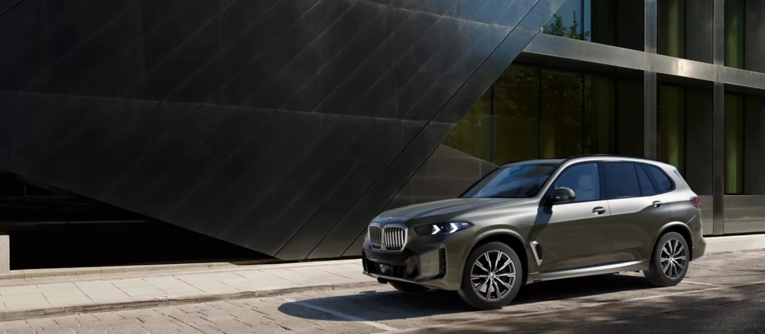 2024 BMW X5 50e Plug-in Hybrid — Exterior Design, Charging Port & Battery Specs