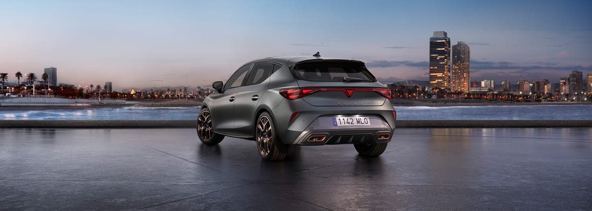 CUPRA Leon 1.5 e-HYBRID 204hp
