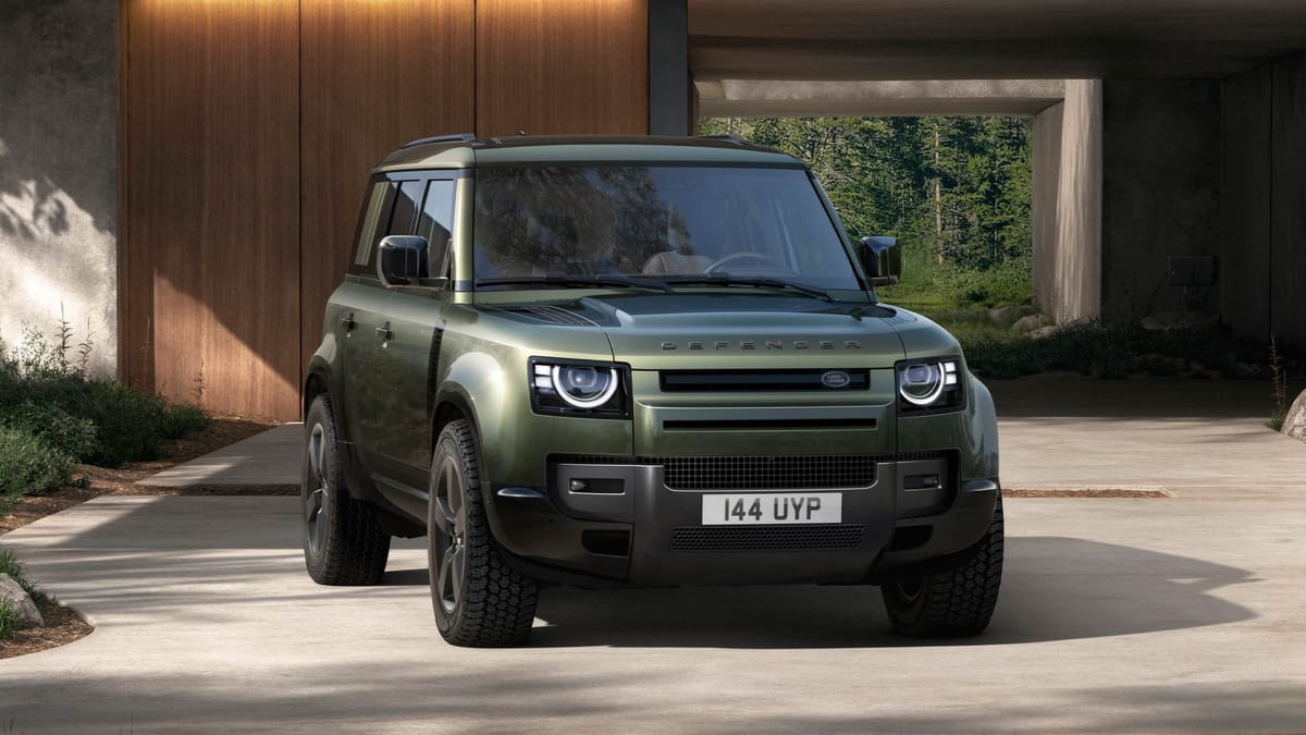 2025 Land Rover Defender 110 P400e Plug-in Hybrid — Exterior Design, Charging Port & Battery Specs