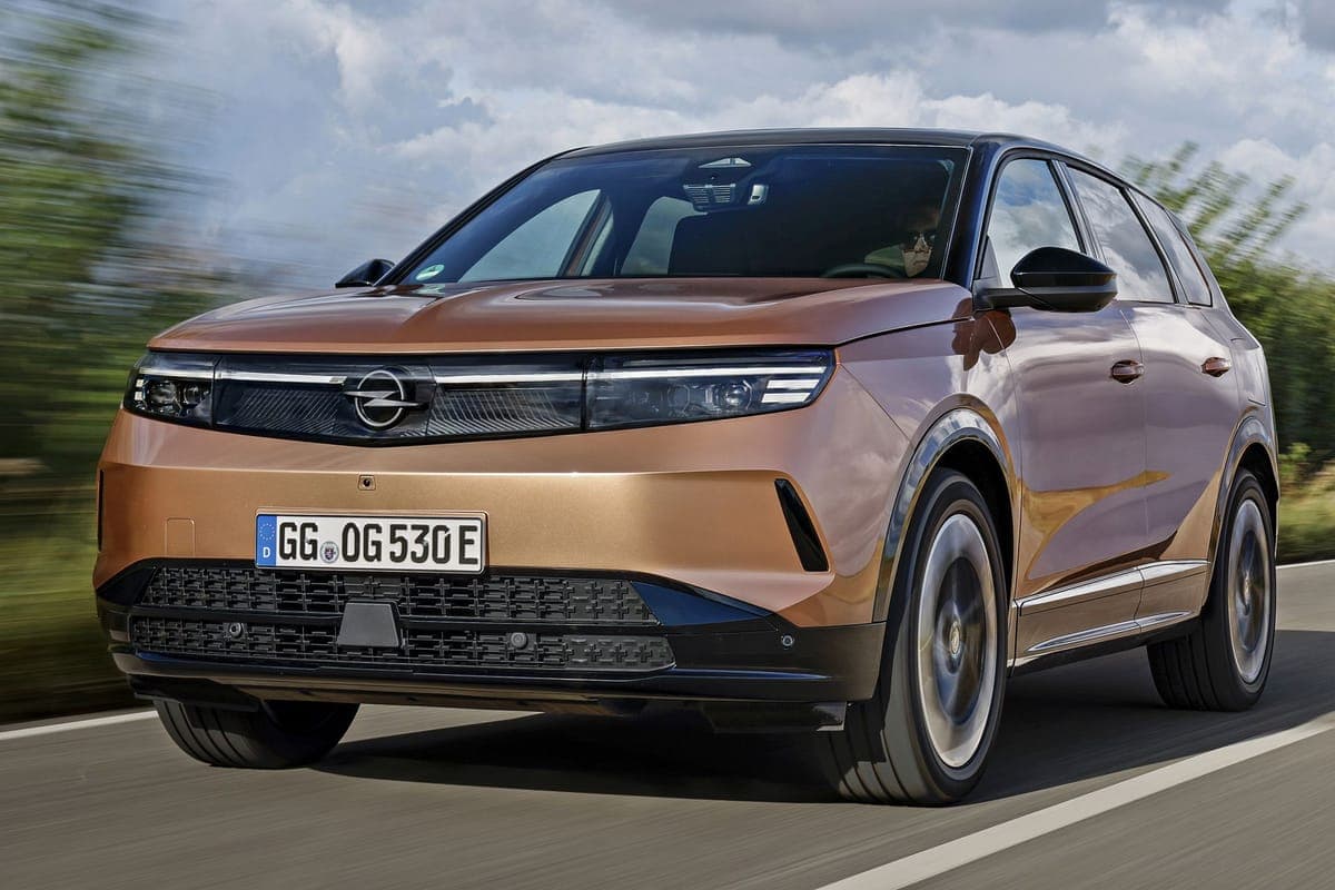 Opel Grandland X 1.6 Turbo 4 AWD