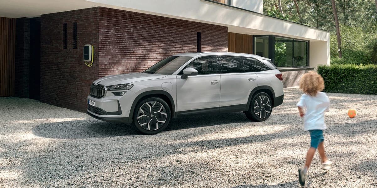 Škoda Kodiaq iV / Superb iV — Europe's #8 Best Selling Plug-in Hybrid