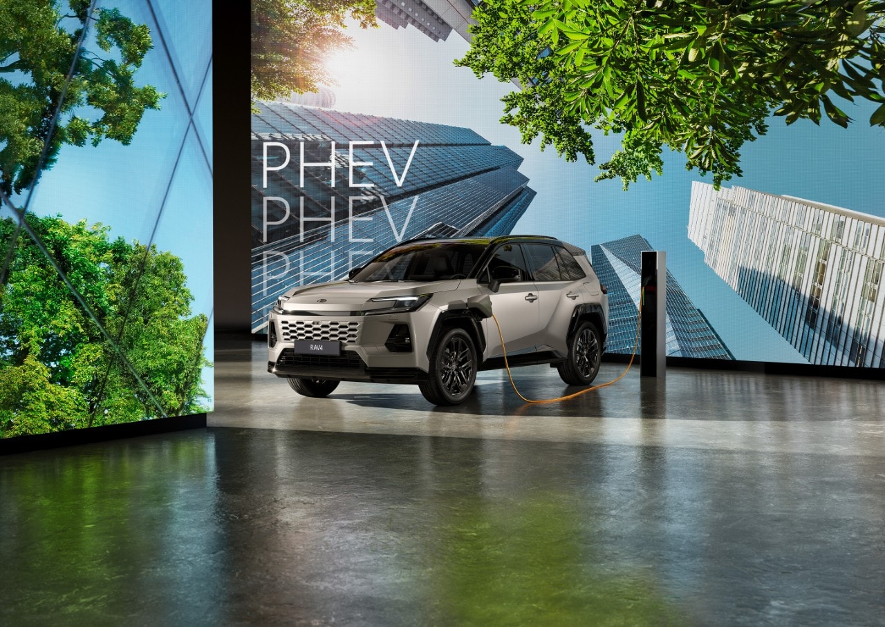 2026 Toyota RAV4 Plug-in Hybrid (2026) Plug-in Hybrid — Exterior Design, Charging Port & Battery Specs