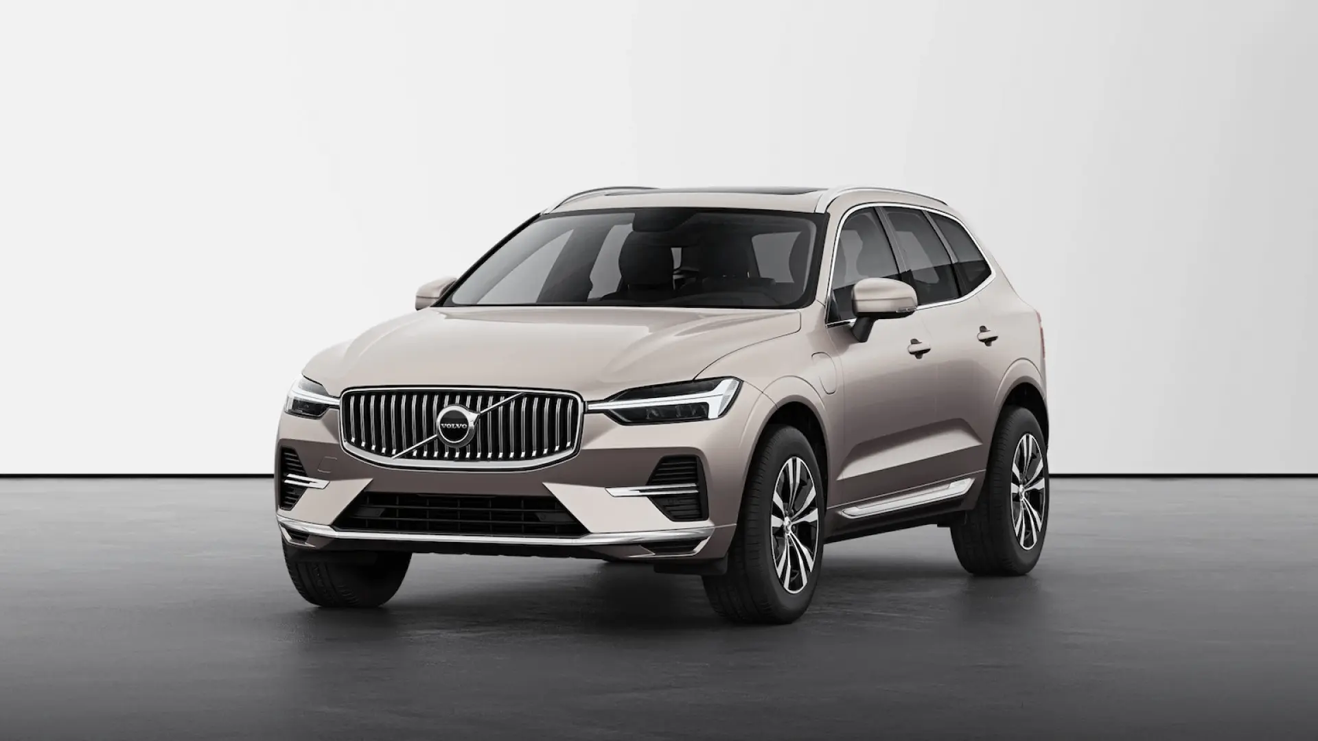 Volvo XC60 Recharge (T6/T8) — Europe's #3 Best Selling Plug-in Hybrid
